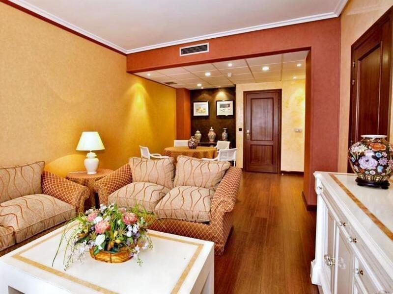 Hospedium Hotel Europa Centro Magaz De Pisuerga Luaran gambar