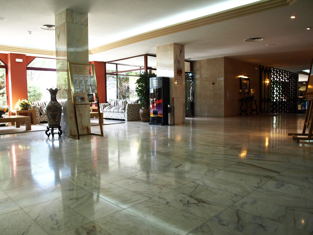 Hospedium Hotel Europa Centro Magaz De Pisuerga Luaran gambar